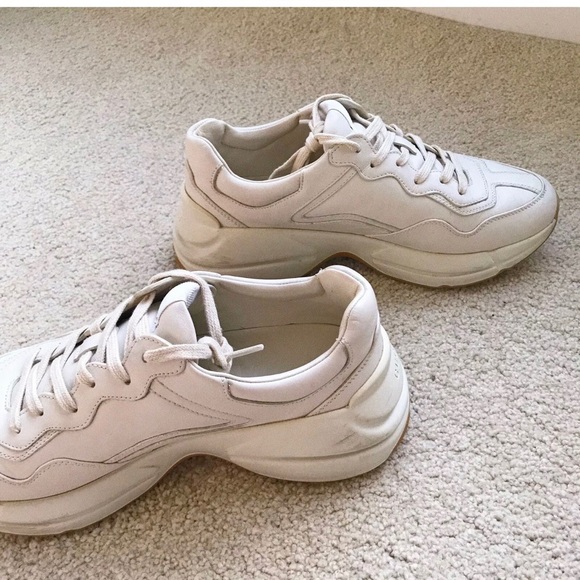 GUCCI Rhyton Stripe Sneakers - Picture 3 of 8